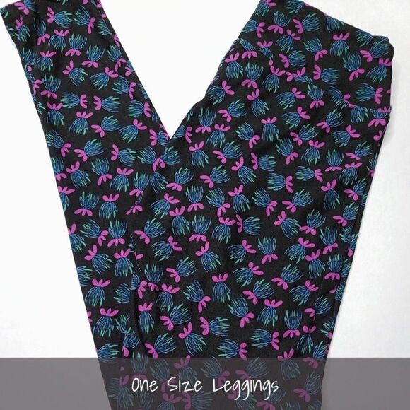 LuLaRoe OS Leggings Cactus Plants Black NEW - Picture 1 of 1